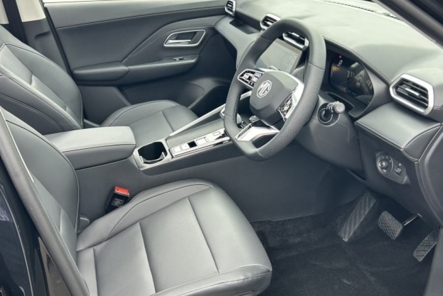 2025 MG ZS ZS32 Essence Turbo SUV Image 8