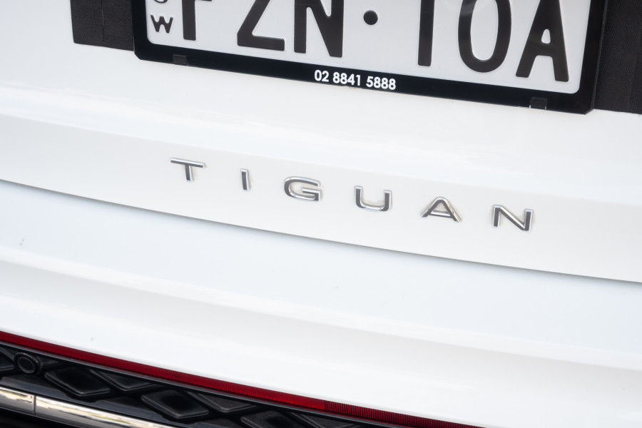 2025 Volkswagen Tiguan CT 195TSI R-Line SUV Image 24