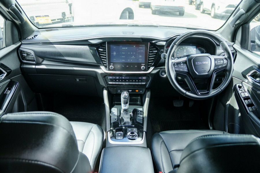 2025 MY25.5 Isuzu MU-X RJ LS-T SUV Image 19