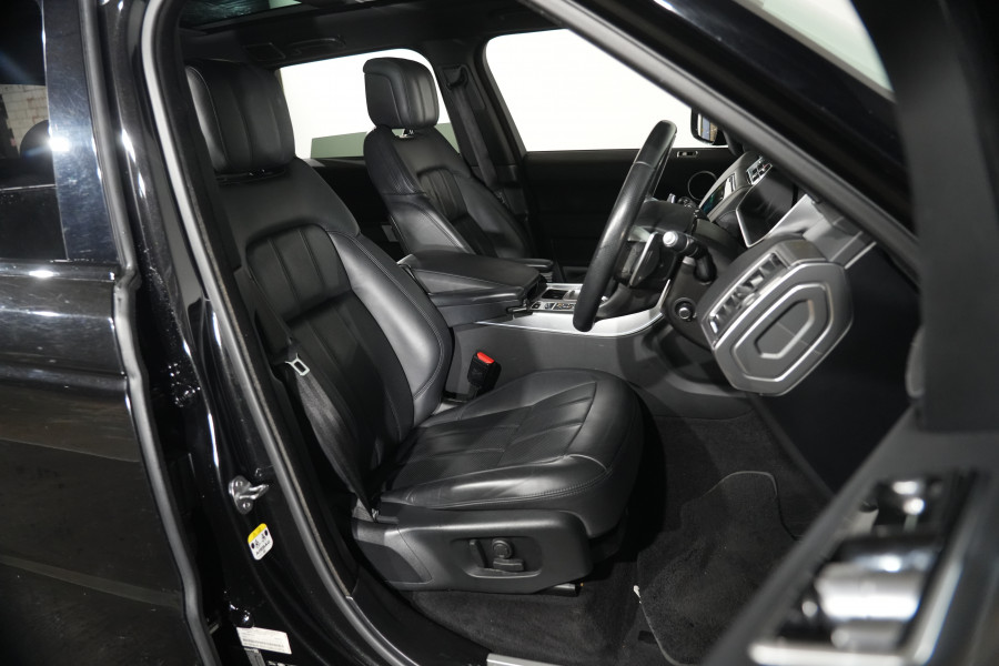 2021 Land Rover Range Rover Sport DI6 221kW HSE SUV Image 28