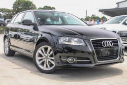 Audi A3 Sportback 1.8 TFSI Ambition 8P MY12