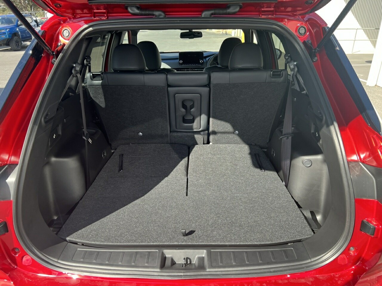 2024 Mitsubishi Outlander ZM Black Edition SUV Image 7