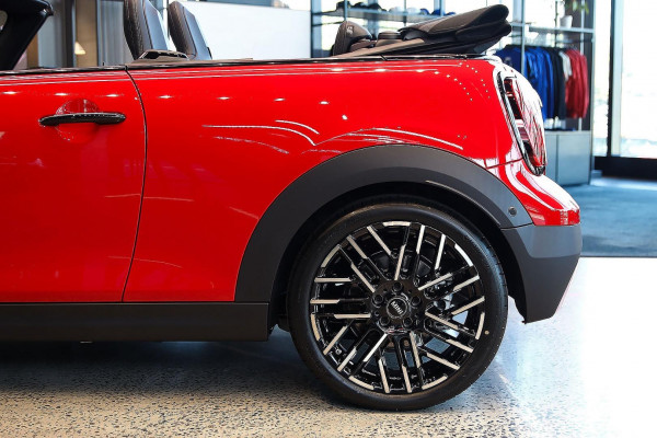 2026 MINI Cooper F67 S Favoured Convertible image 20