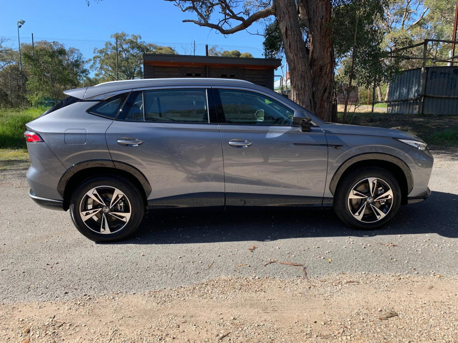 2025 MG HS AS33 Hybrid+ Excite SUV Image 2