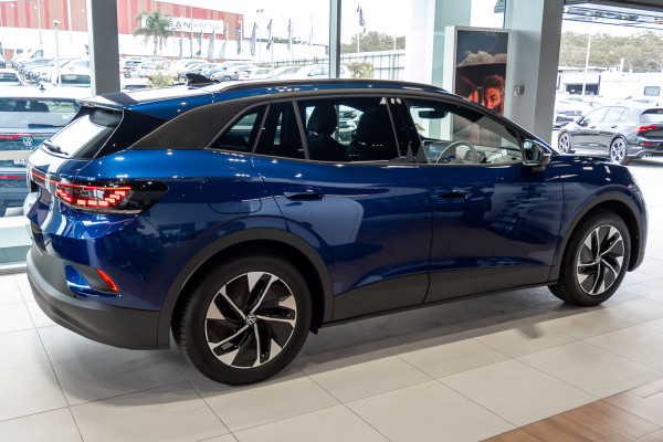2026 MY27 Volkswagen ID. 4 E2 Pro SUV image 3