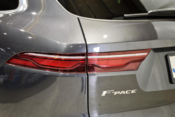 2021 MY21.25 Jaguar F-PACE X761 R-Dynamic SE SUV Image 19
