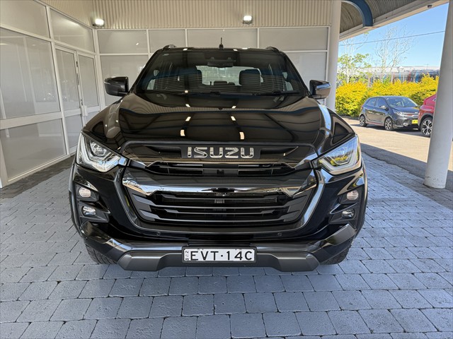2022 MY23 Isuzu D-MAX RG X-TERRAIN Ute Image 2