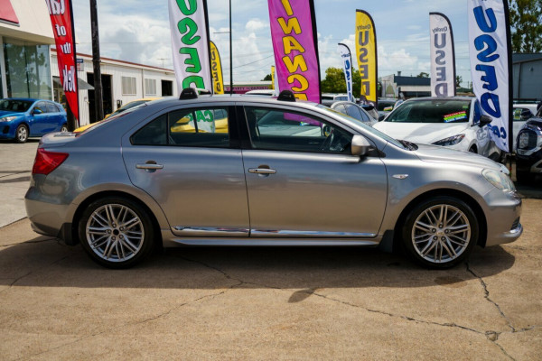 2013 Suzuki Kizashi FR Prestige Sedan