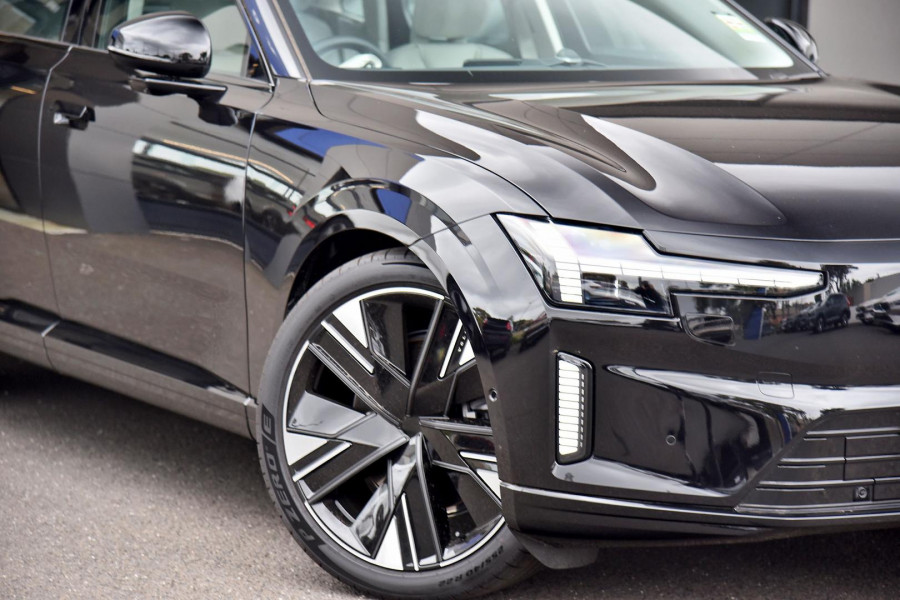 2025 MY26 Volvo ES90  Ultra Single Motor Sedan Image 2