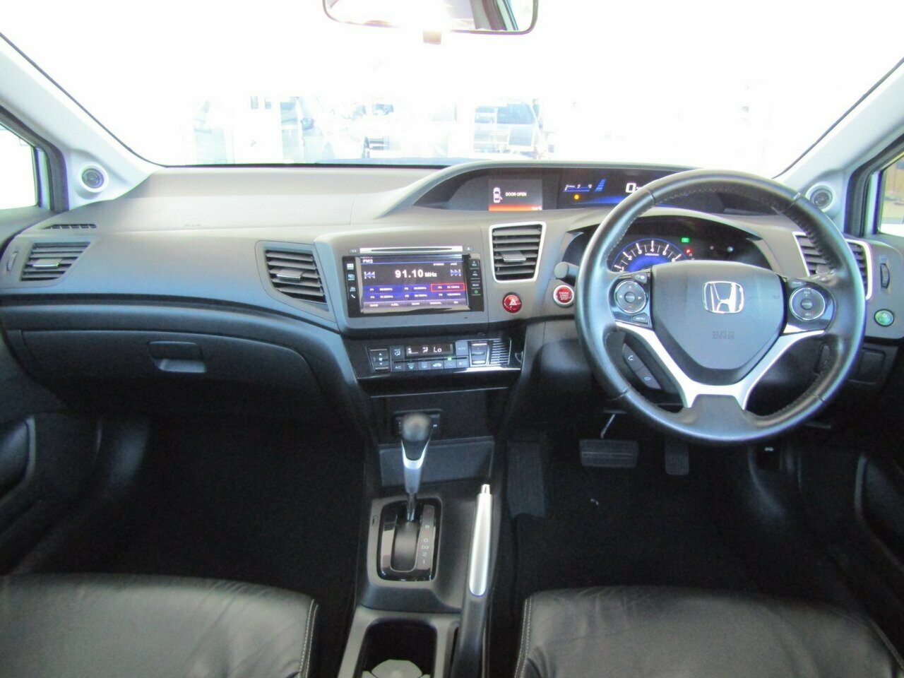 2015 Honda Civic 9th Gen Series II VTi-L Sedan Image 22