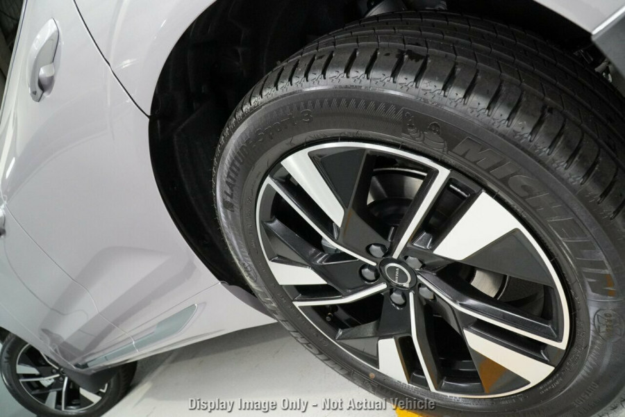 2026 Volvo XC60 UZ Plus B5 Bright SUV Image 6