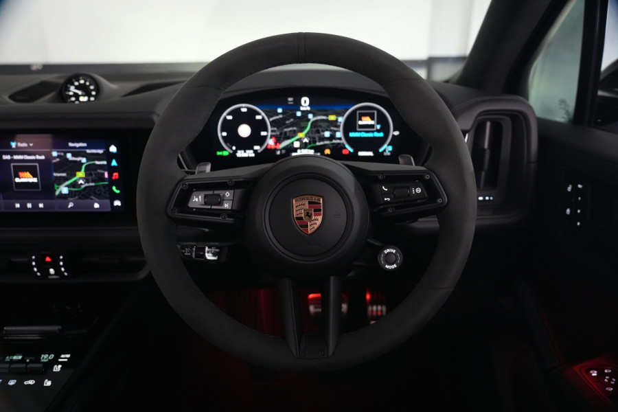 2026 Porsche Cayenne GTS SUV Image 15