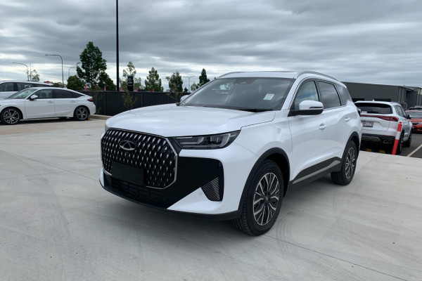 2026 Chery Tiggo 7 T32 Super Hybrid Ultimate SUV Image 3