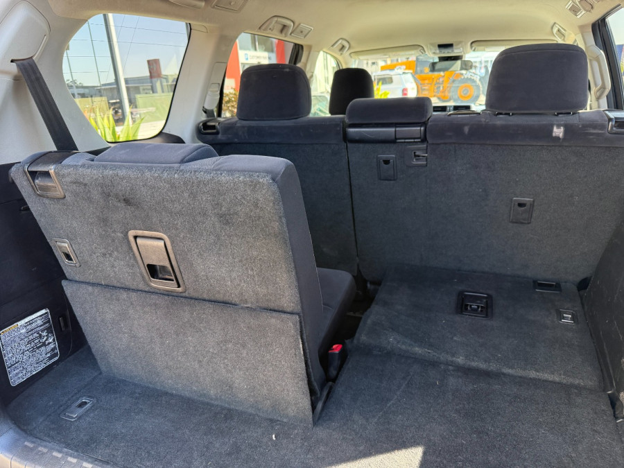 2019 Toyota LandCruiser Prado GDJ150R GXL SUV Image 13