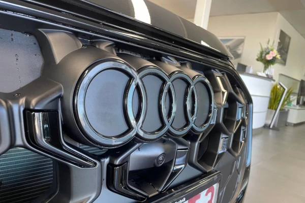 2025 MY26 Audi Q7 4M TDI 170kW SUV Image 10