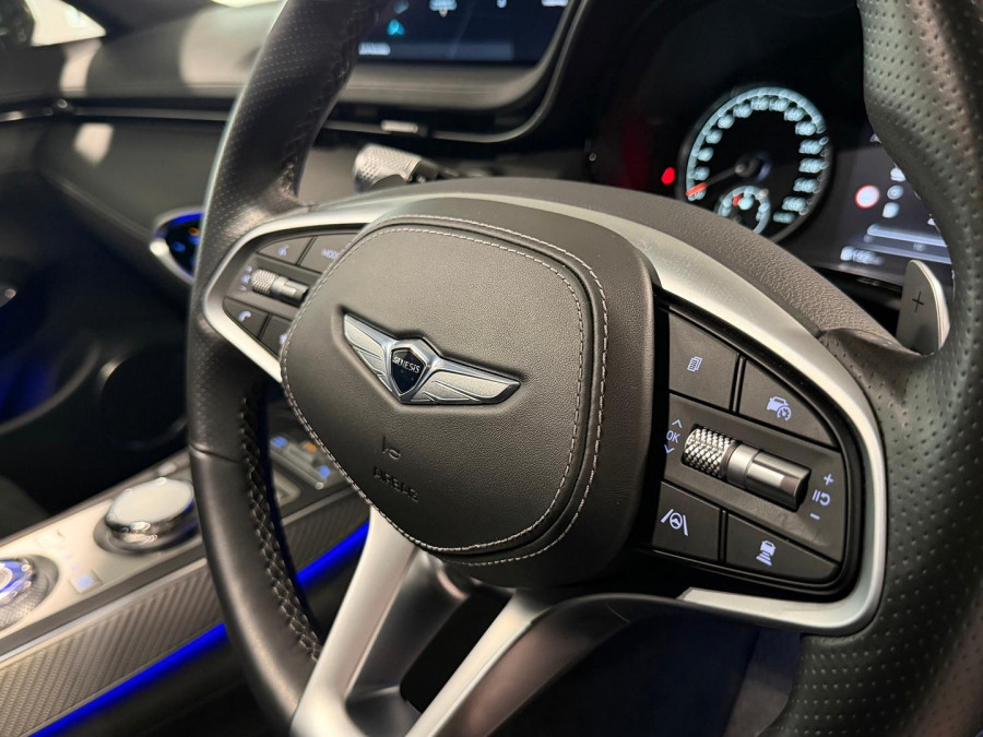 2024 Genesis GV70 JK.V2 3.5T AWD Sport SUV Image 13