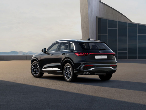 2025 Audi Q5 GU TDI 150kW SUV image 8