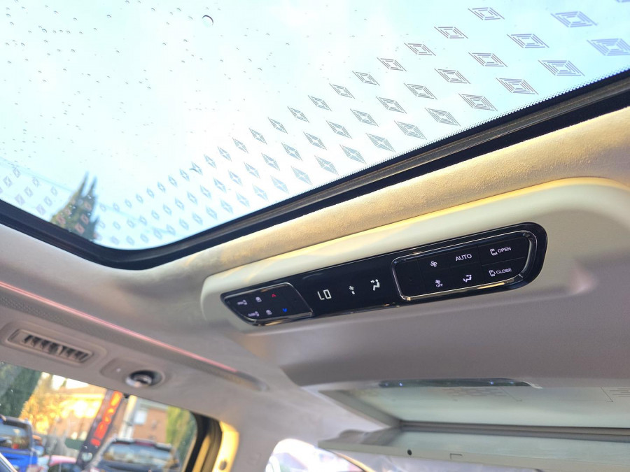 2026 GAC M8 PHEV  Luxury People Mover Image 20