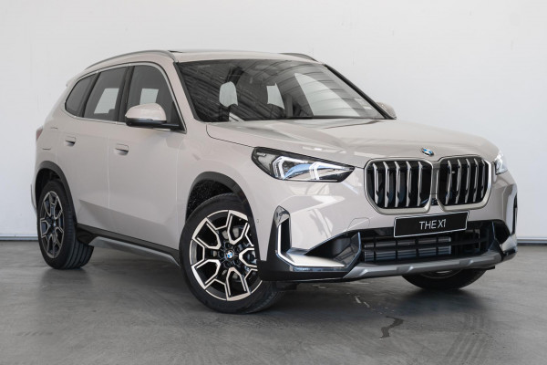 BMW X1 xDrive20i U11