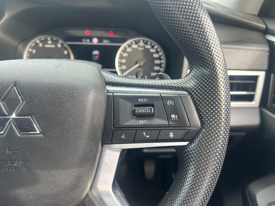 2022 Mitsubishi Outlander ZM ES SUV Image 18