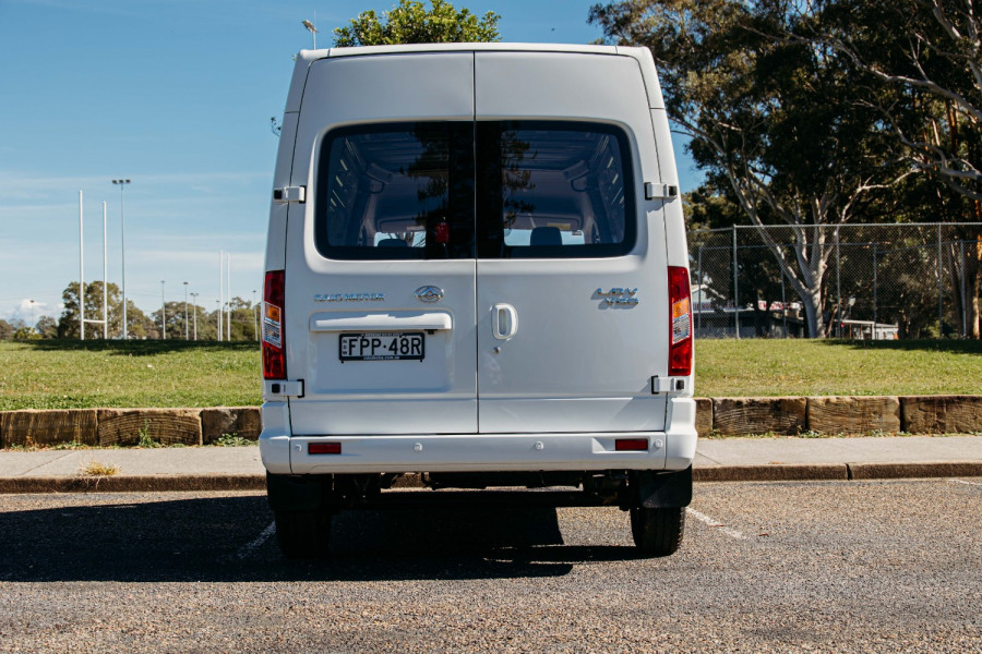 2023 LDV V80  LWB Van Image 13