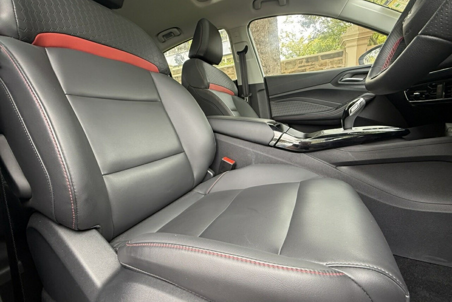 2024 MG MG5 AP32 Essence Sedan Image 13