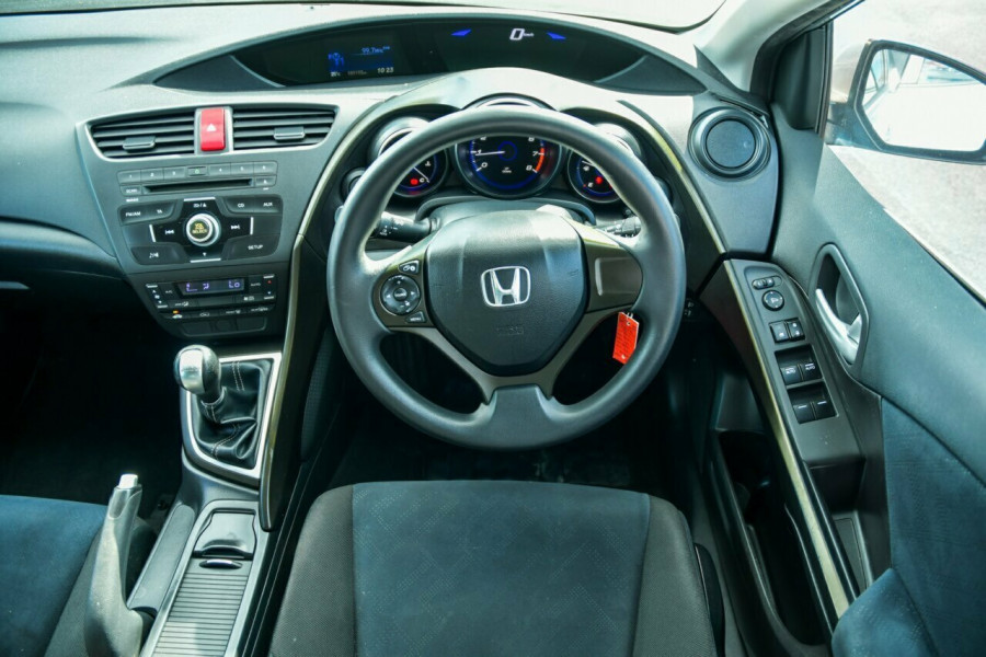 2012 Honda Civic 9th Gen VTi-S Hatch Image 10