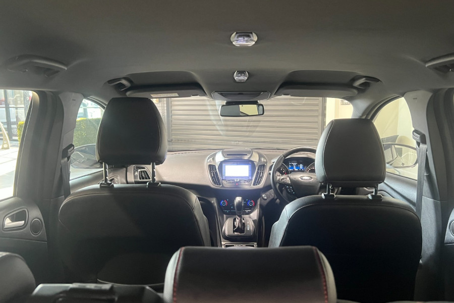2018 MY19.25 Ford Escape ZG ST-Line SUV Image 15