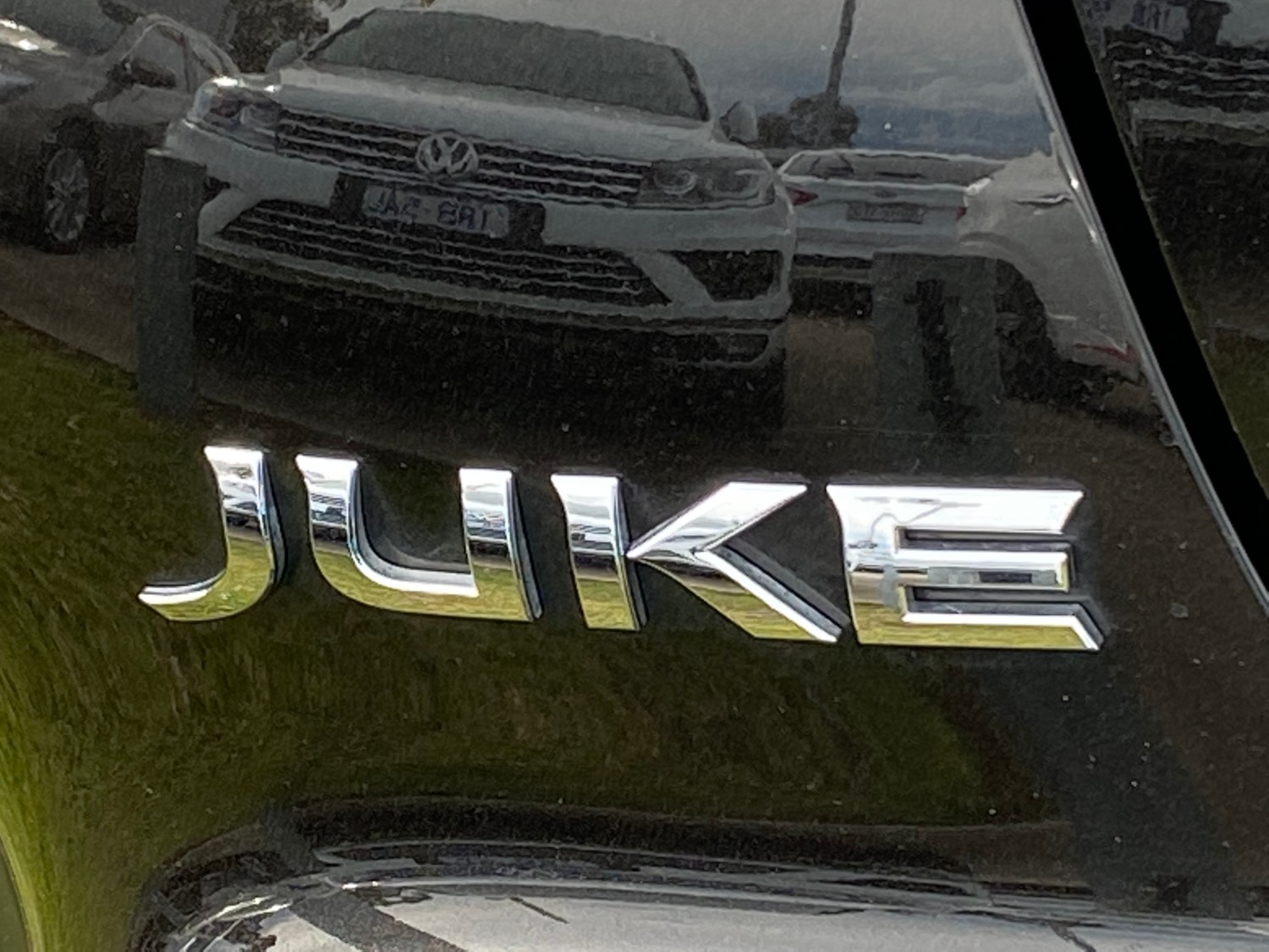 2016 Nissan JUKE F15 SERIES 2 TI-S Hatch Image 24