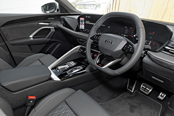 2025 MY26 Audi SQ5 270Kw v6 SUV image 7