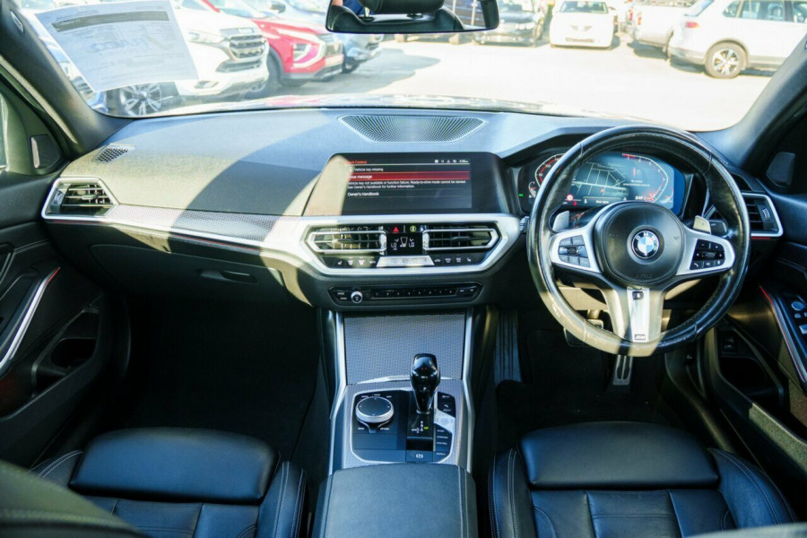 2022 BMW 3 Series G20 320i M Sport Sedan Image 16