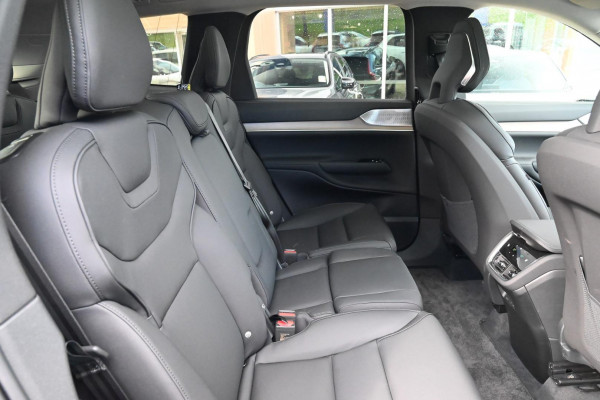 2026 Volvo EX90  Ultra Twin Motor Performance SUV Image 12
