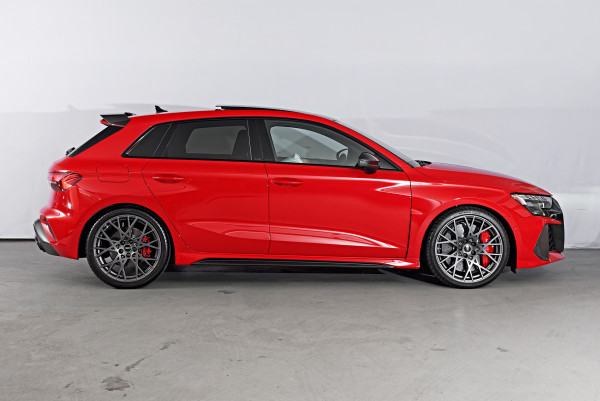 2026 MY25 Audi RS3 GY 294Kw | Carbon Ceramic Brakes | Carbon Pack Hatch image 3