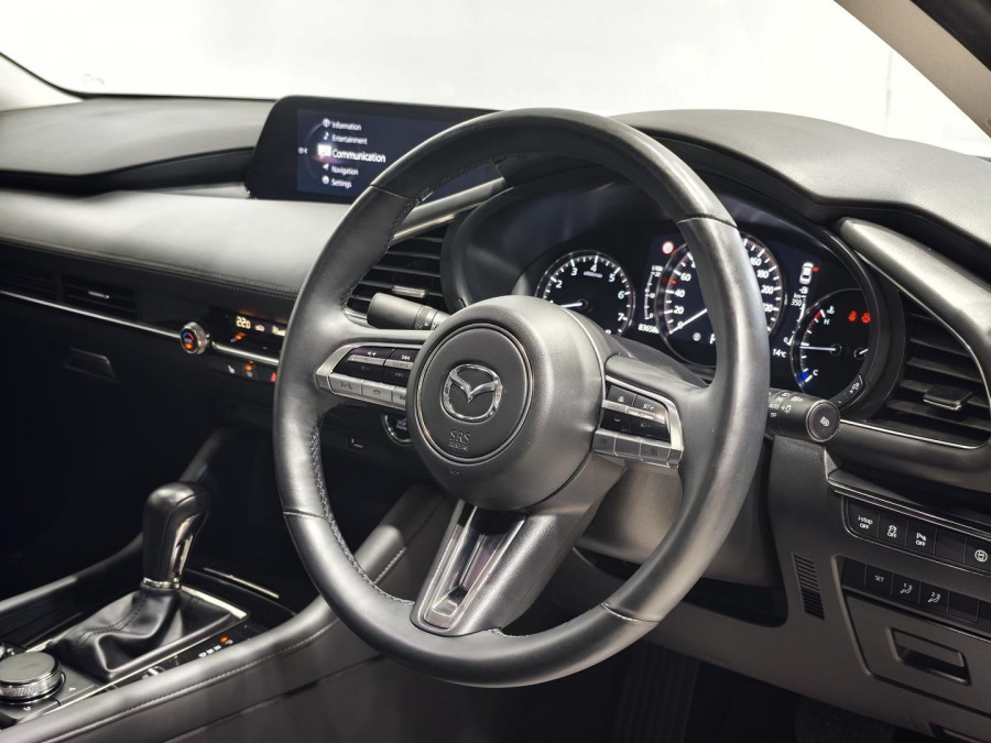 2019 Mazda 3 BP Series G25 GT Sedan Image 7
