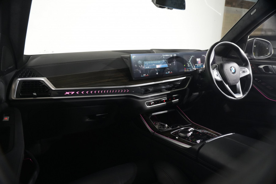 2022 BMW X7 Xdrive40d Design Pure Exc Mhev SUV Image 13