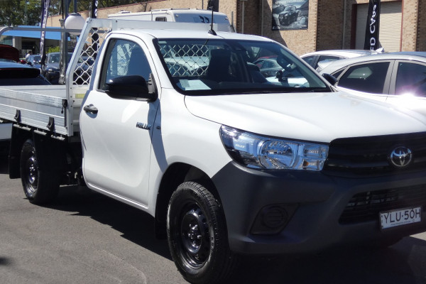 2021 Toyota HiLux TGN121R WORKMATE 4X2 Cab Chassis