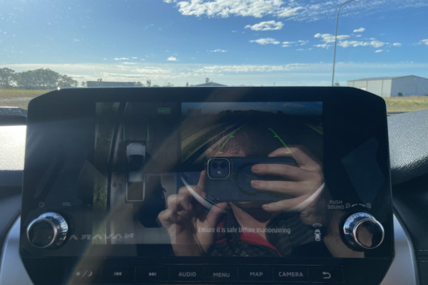 2025 MY26 Nissan Navara D27 ST-X Ute Image 15