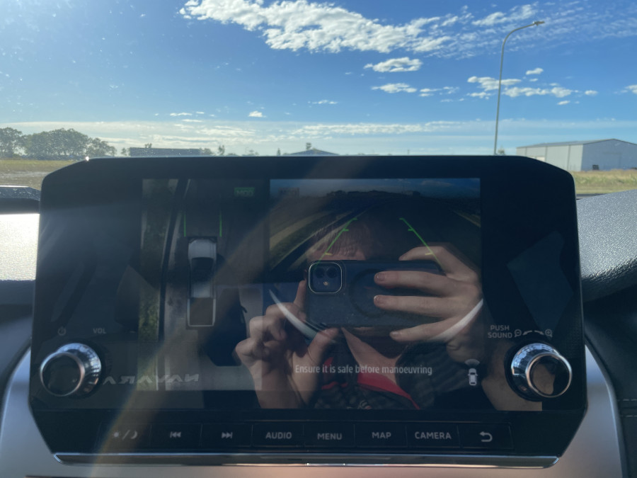 2025 MY26 Nissan Navara D27 ST-X Ute Image 15