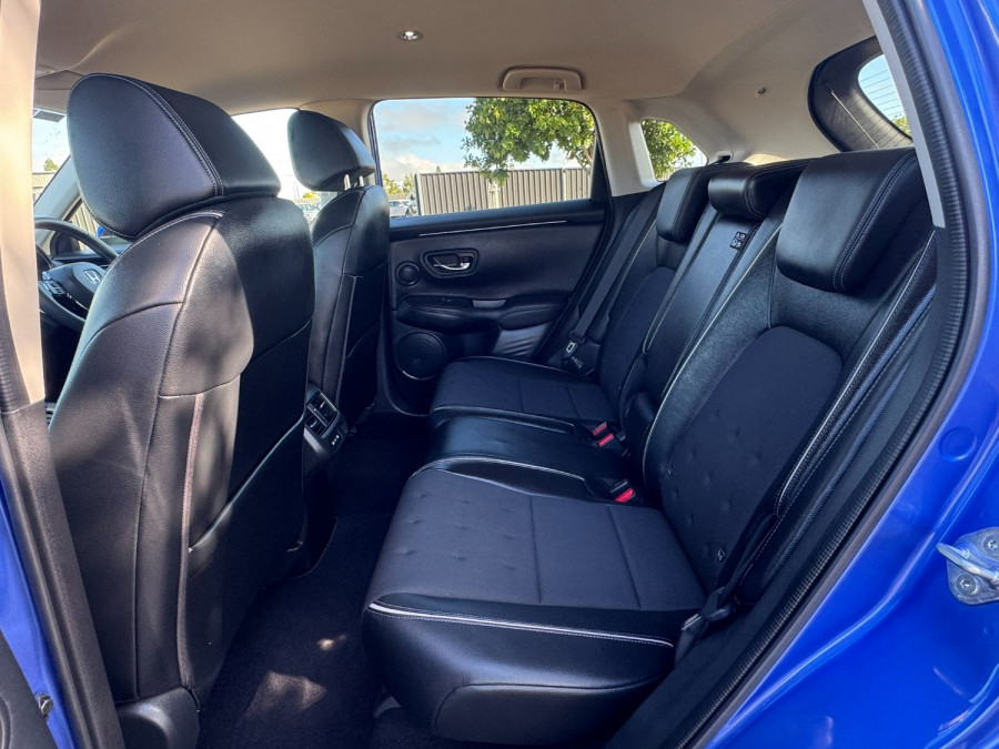 2023 Honda ZR-V RZ VTi L SUV Image 12
