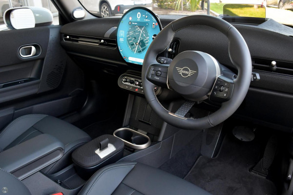 2026 MY25 MINI Cooper F65 S Favoured Hatch image 4