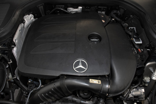 2019 Mercedes-Benz GLC-Class GLC300 SUV image 24