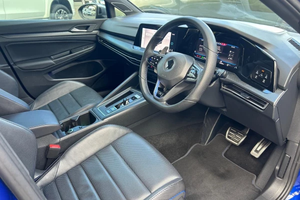 2022 MY22.5 Volkswagen Golf 8 R Hatch Image 23