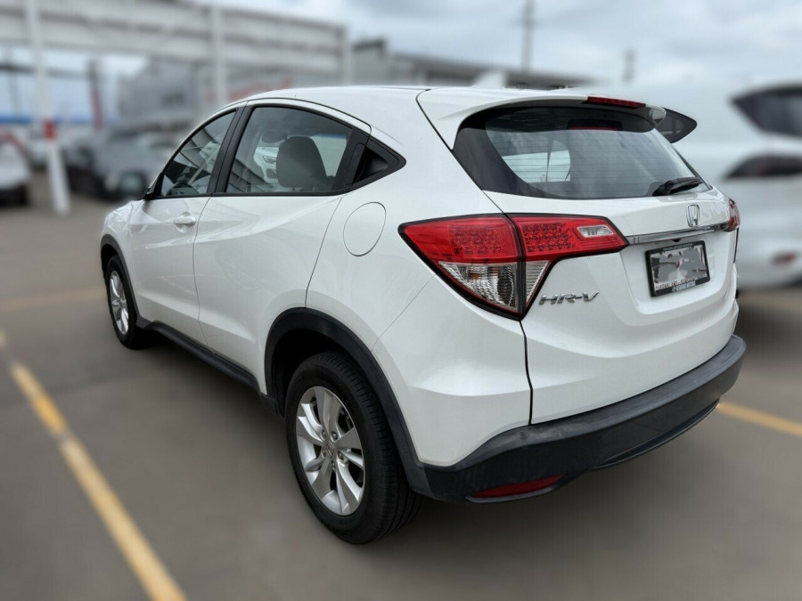 2019 Honda HR-V  VTi SUV Image 23