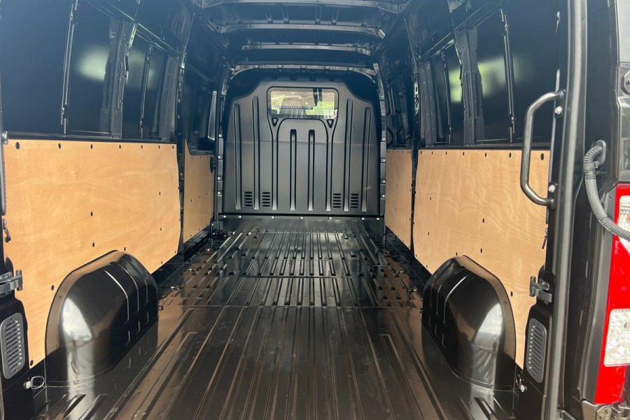 2024 MY25 Renault Master X62 Phase 2 Pro 110kW Van Image 12