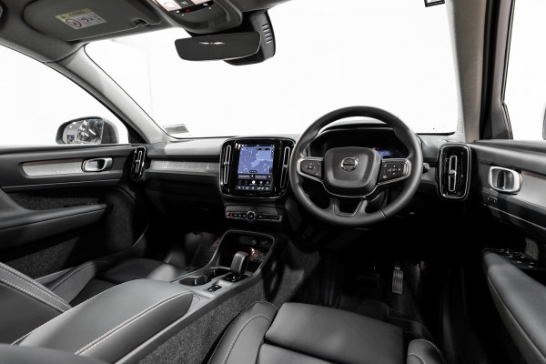 2026 Volvo XC40 XZ Plus B4 SUV Image 12