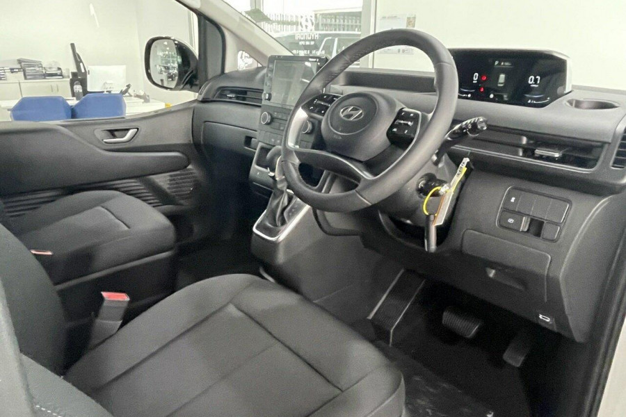 2024 MY25 Hyundai Staria Load US4.V3  Van Image 10