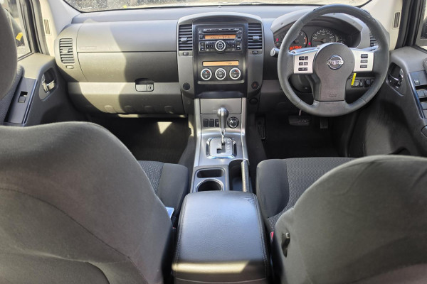 2010 Nissan Navara D40 ST-X Ute Image 16