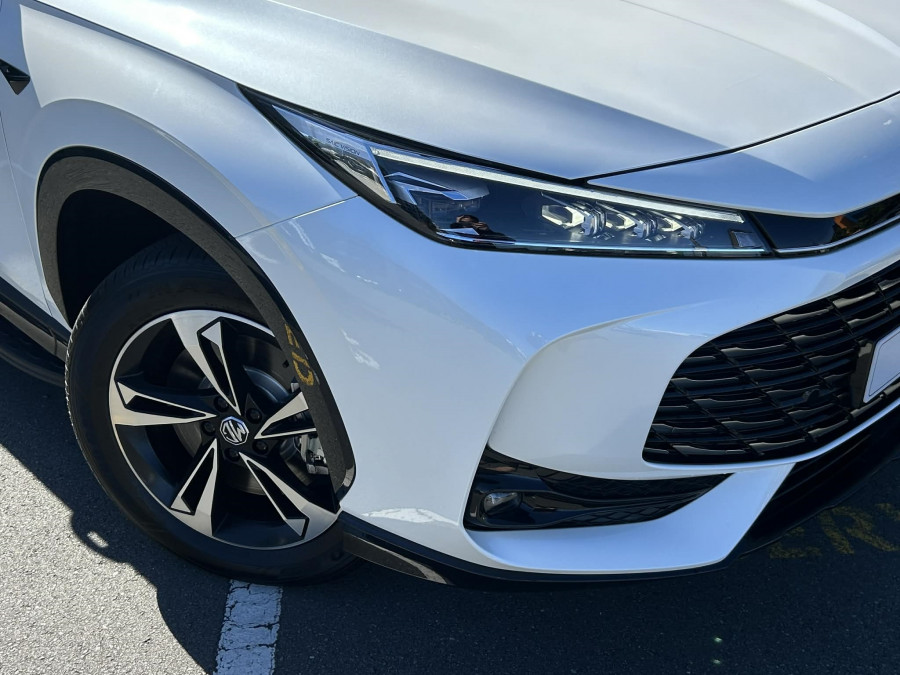 2026 MG HS Super Hybrid Excite SUV Image 17