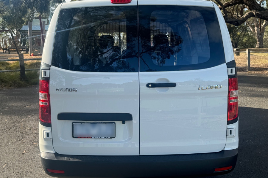 2020 Hyundai iLoad TQ4  Van Image 6