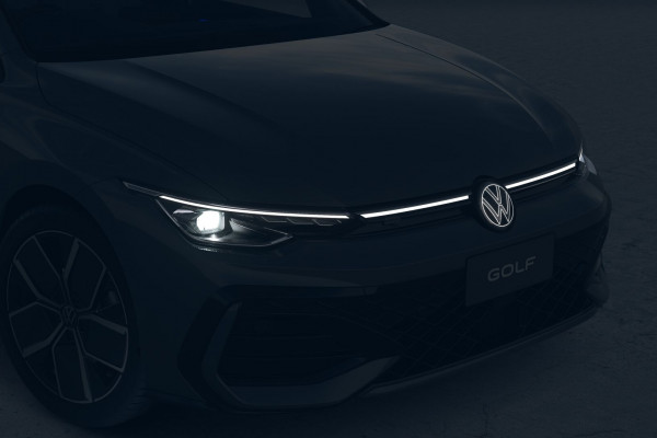 2026 Volkswagen Golf 8.5 110TSI R-Line Hatch